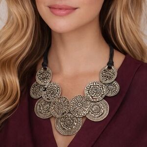 Vintage Chunky Metal Bib Leather Straps Women Pendant Necklace